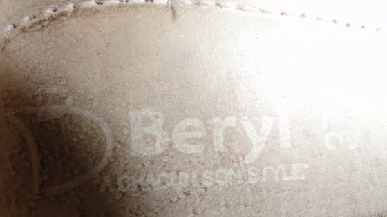 Mules à talon compensé de la marque Beryl