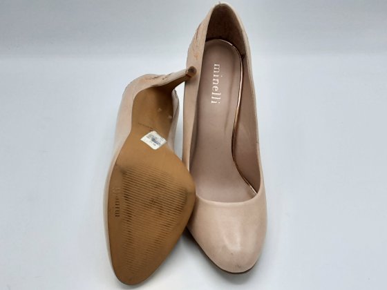 Escarpin Minelli beige rosé de seconde main