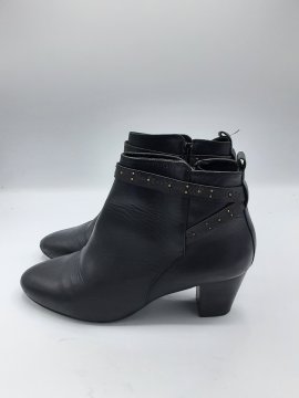 Boots Eram noirs  de seconde main