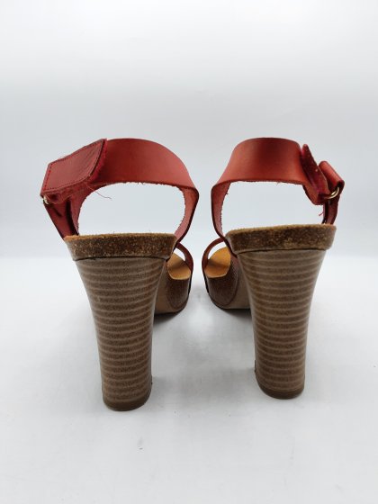 Sandales à talons BESSON rouges de seconde main
