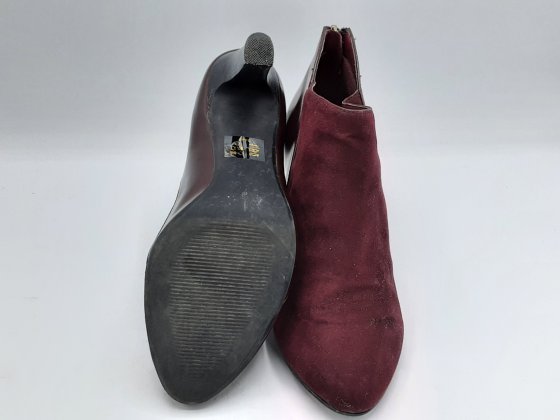 Boots à talon bordeaux de seconde main