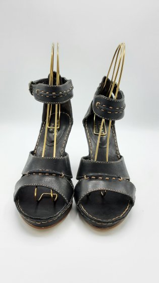Sandales compensées de seconde main