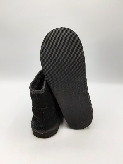 Bottines fourrées DE MARQUE INCONNUE noires de seconde main