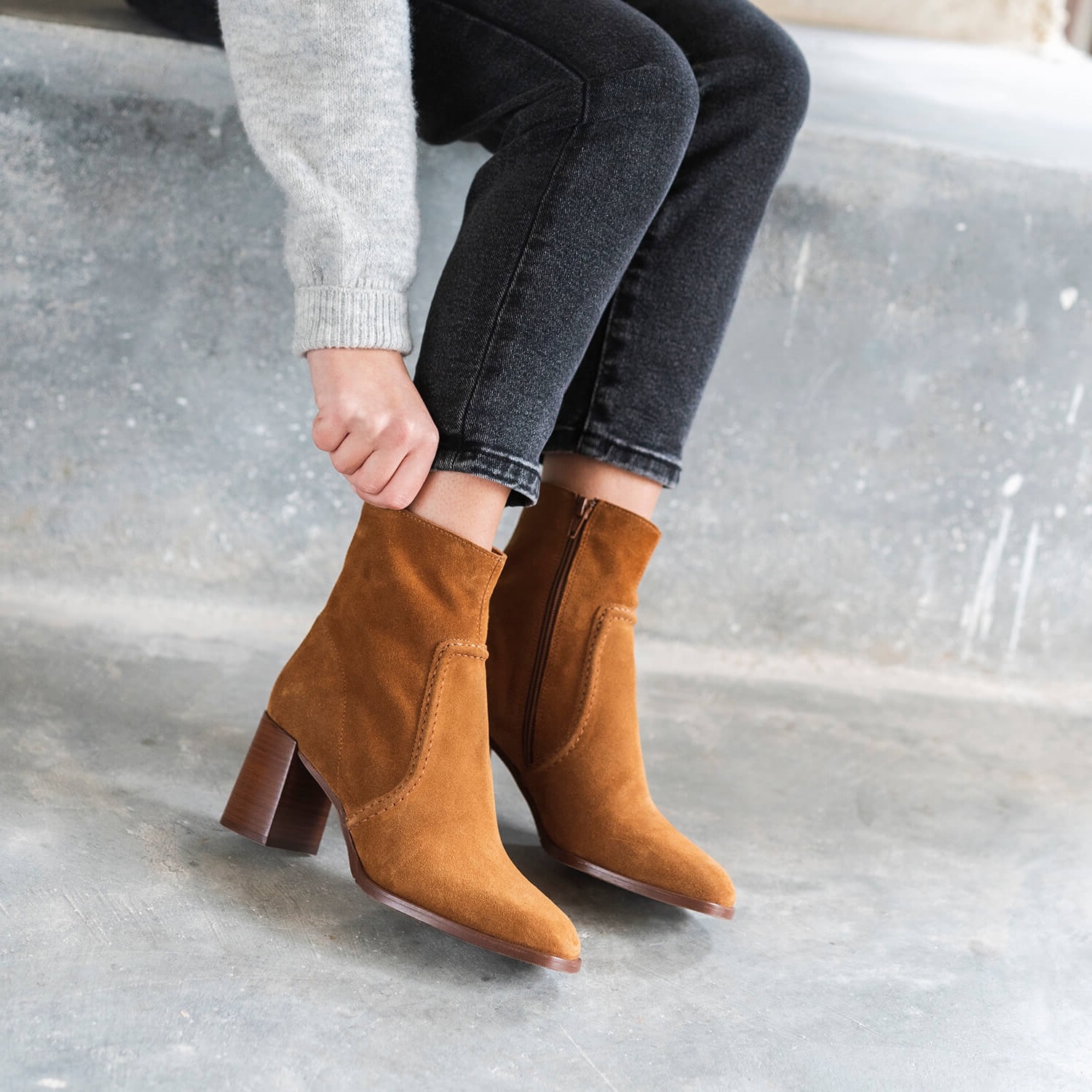 BOOTS EMILOR