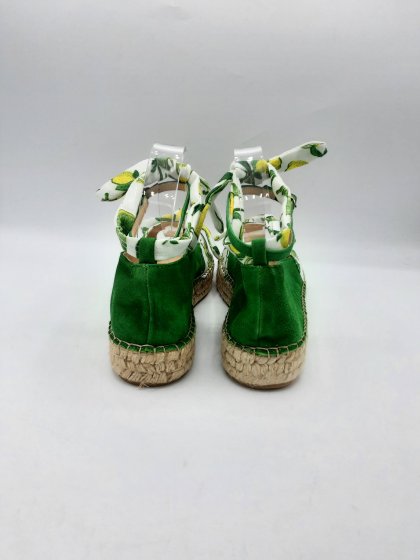 Sandales MELLOW YELLOW vertes de seconde main