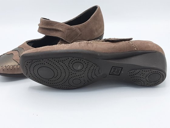 Chaussure compensée à velcro cuir 38 marron de seconde main