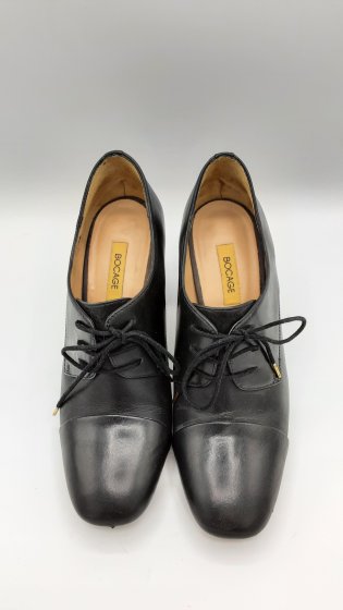 Derbies à talons de seconde main