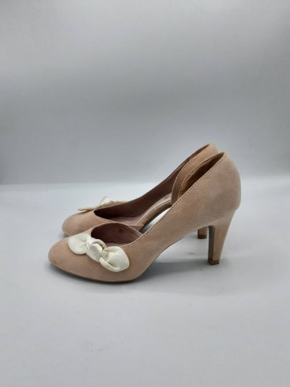 Escarpins en nubuck rose de seconde mains