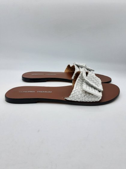 Mules MONOPRIX PREMIUM blanches de seconde main