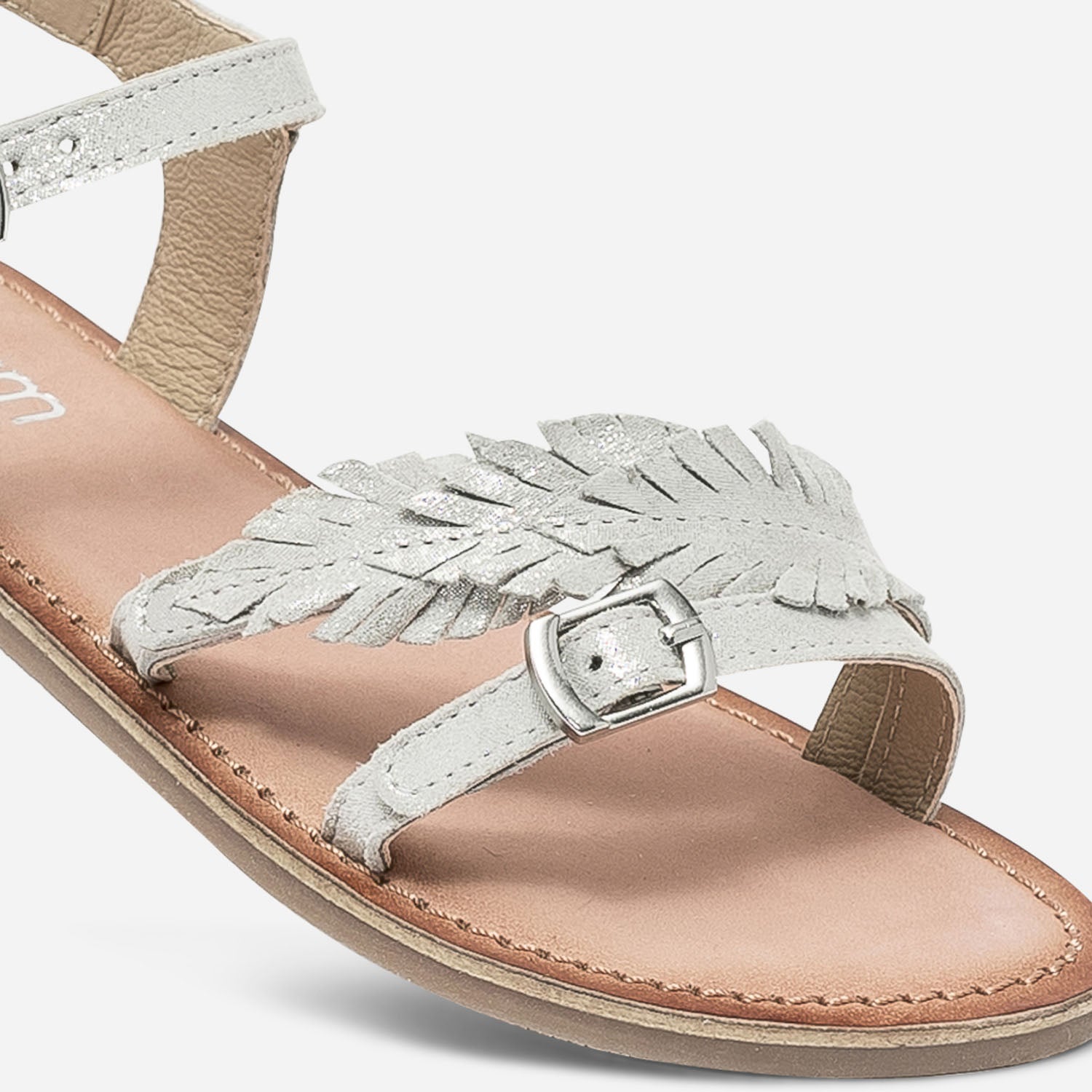 Sandale argentée en cuir irisé à feuilles