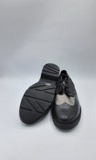 Derbies Anaki Paris noir de seconde main