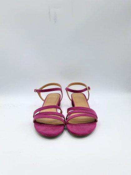 Paire de sandales roses