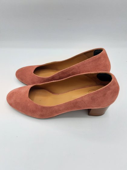 Escarpin des petits hauts rose de seconde main
