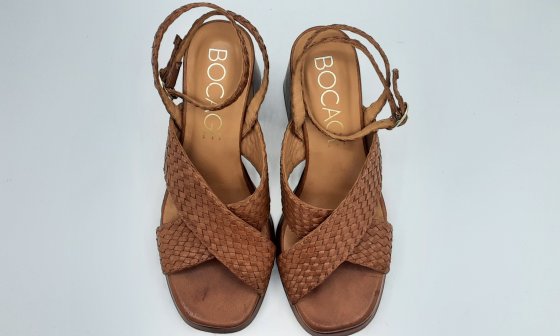 Sandales à talon marron en cuir de seconde main