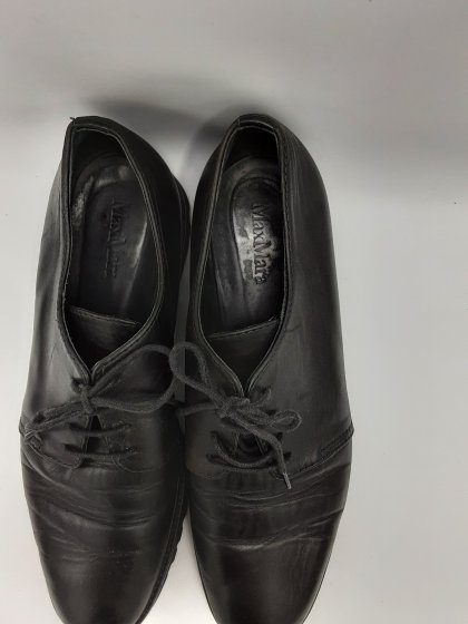 Derbies noir de seconde main