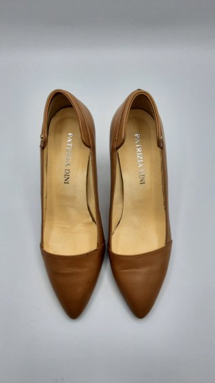 escarpins cuir camel de seconde main
