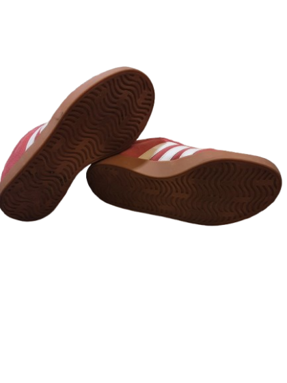 Basket rose ADIDAS de seconde main