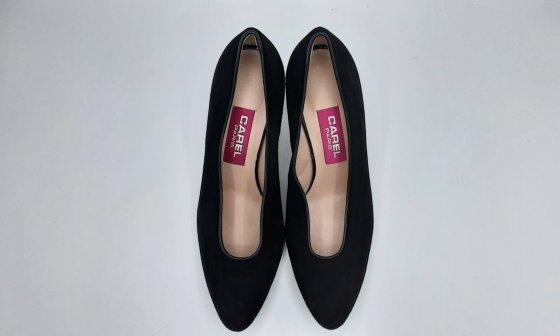 Escarpin noir en cuir nubuck de seconde main