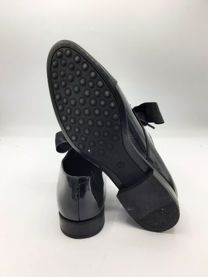 Derbies MYMA noires de seconde main