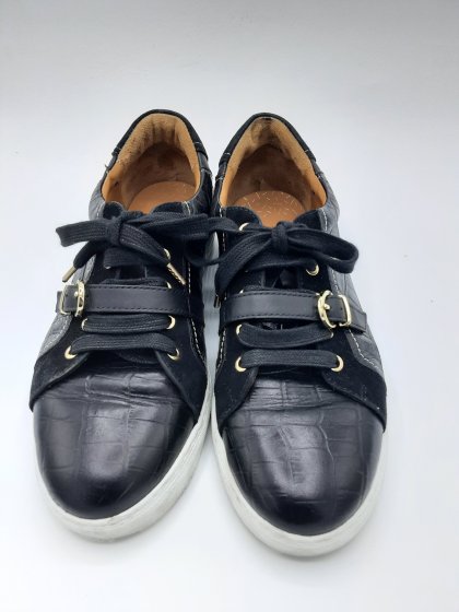 Sneakers decseconde main