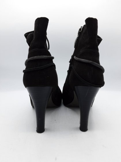 Bottines TAMARIS noires de seconde main