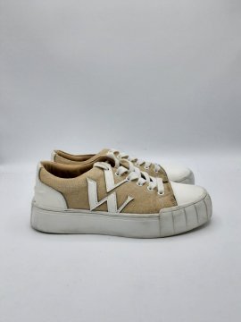 Basket beige Vanessa Wu de seconde main
