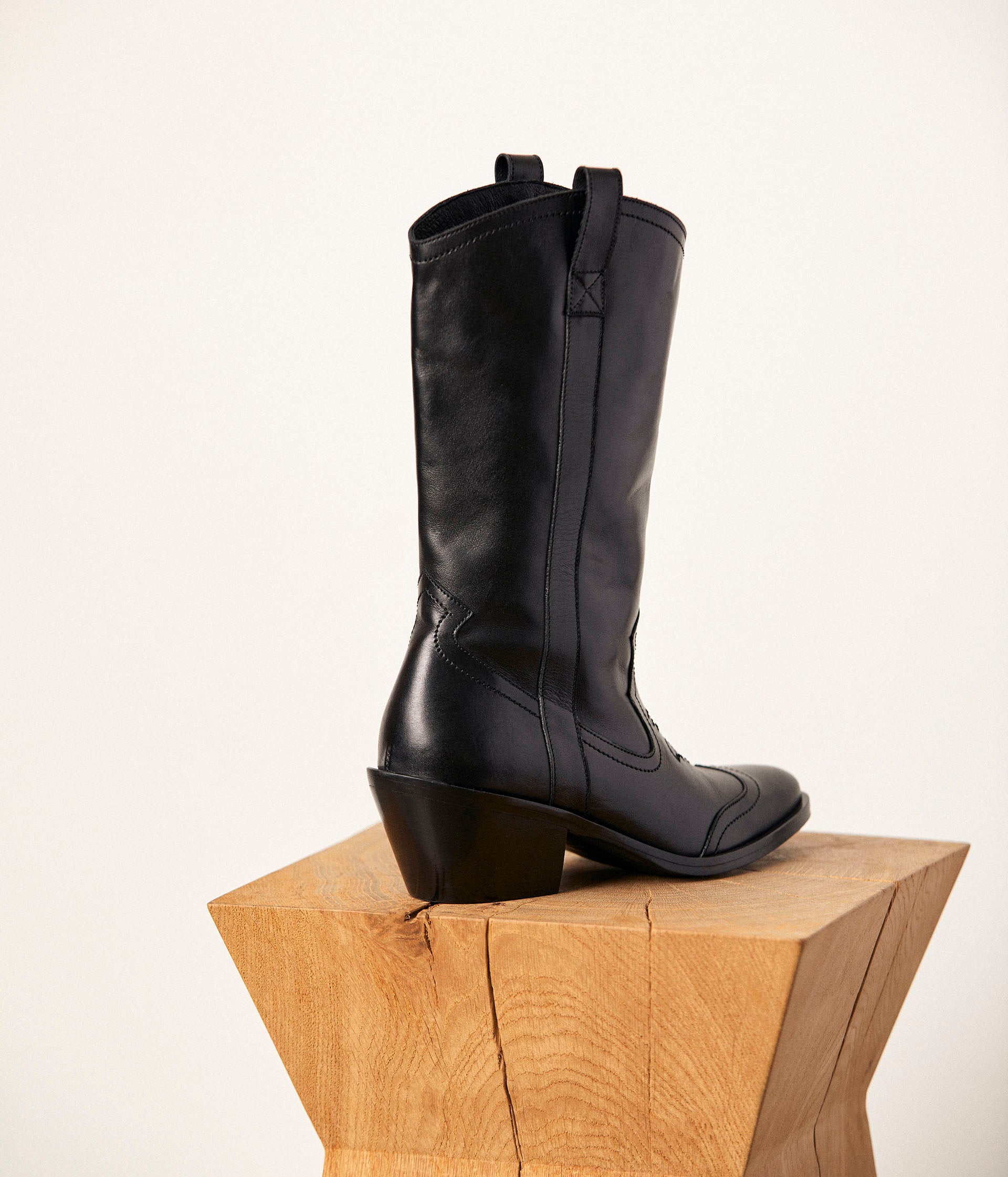 BOTTE À TALON CANELLE NOIR