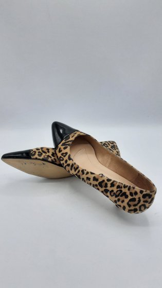 BALLERINE TALON CUIR VERNIS LEOPARD GINO VAELLO DES ECONDE MAIN