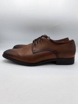 Derbies ZARA MAN camel de seconde main