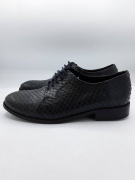 Derbies REQINS noires de seconde main