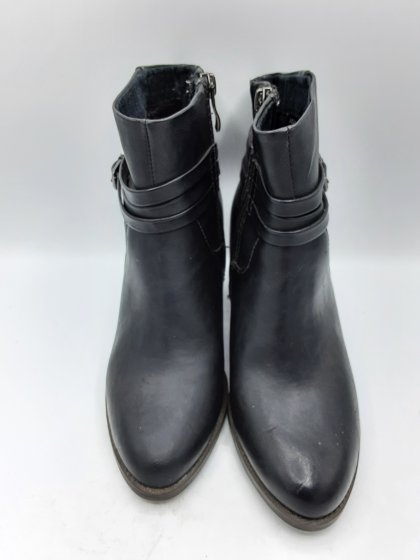 Boots Marco Tozzi noirs de seconde main
