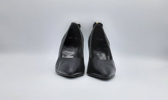 Escarpin en cuir noir de seconde main