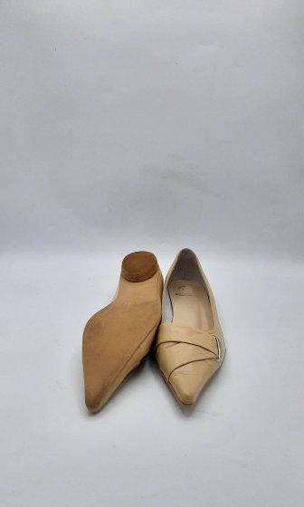 Ballerines écru de seconde main