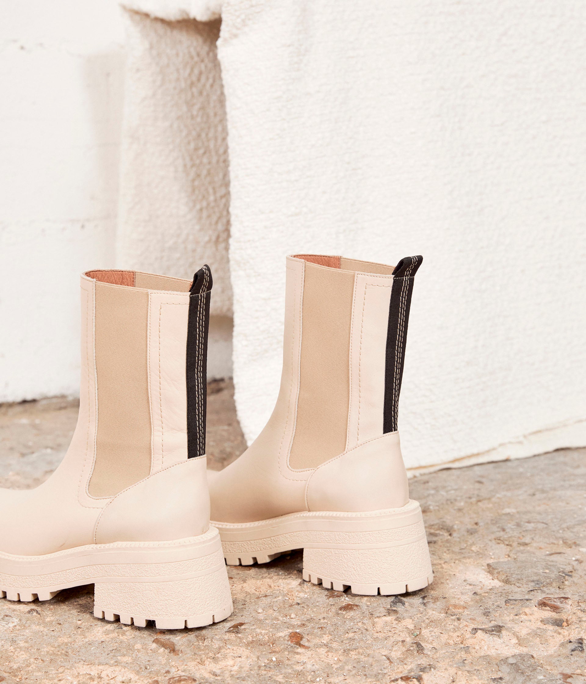BOOTS OLIVIA BEIGE