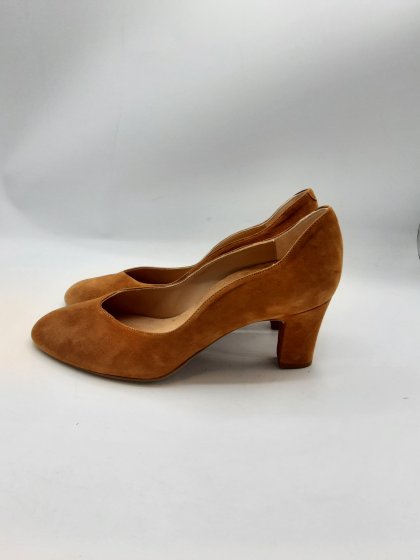 Escarpin UNISA camel de seconde main