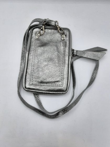 Pochette MISS REINETTE argentée de seconde main