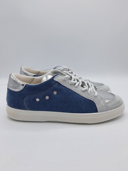 Basket bleu Eram de seconde main