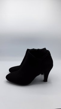 Boots noires Miss Liberto