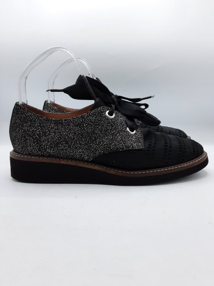 Derbies FUGITIVE noires de seconde main
