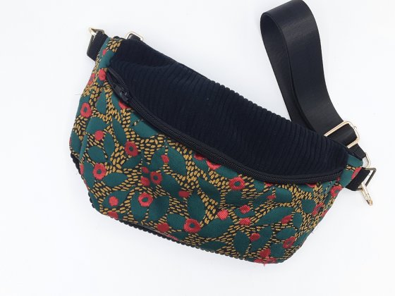 Banane textile de seconde main