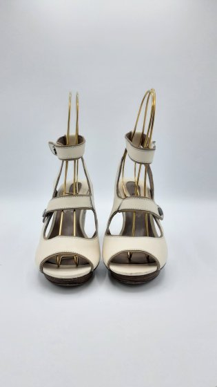 Sandales écru à talons seconde main