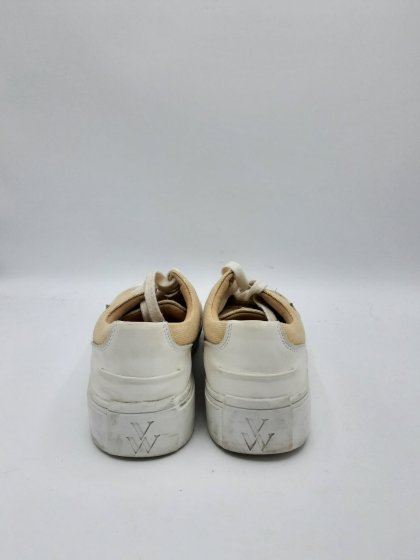 Basket beige Vanessa Wu de seconde main