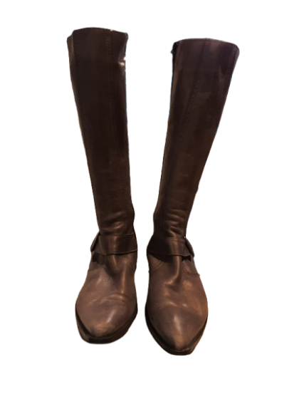 Bottes grises de seconde main