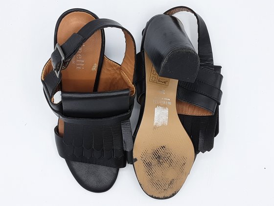 Talon noir Minelli 38 de seconde main