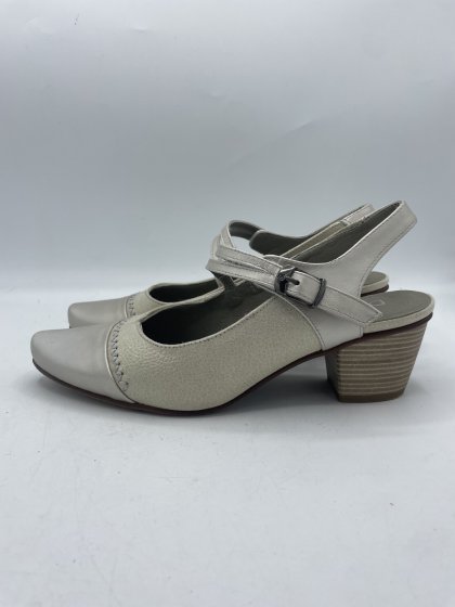 Slingback DORKING beiges de seconde main
