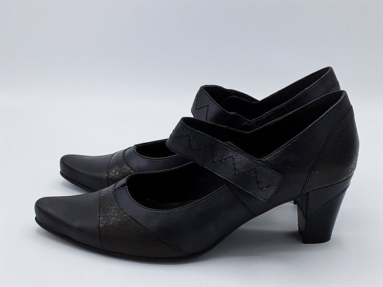 Chaussure à talon 40 de seconde main