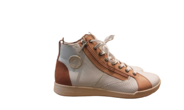 Paire de baskets de seconde main