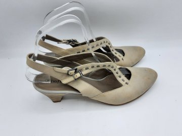 Sling Back ANNE FLAVIE  beiges de seconde main