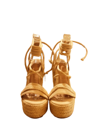 Sandales beige compensée de seconde main