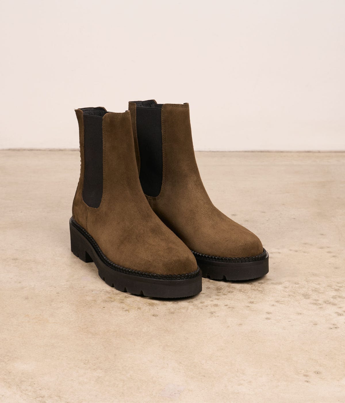 BOOTS HERA KAKI